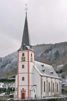 Kirche Briedel im Winter
