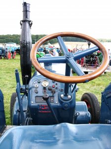 Lenkrad beim Oldtimertraktorentreffen