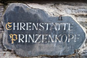Schieferplatte Ehrenstätte Prinzenkopf