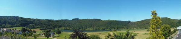 Blick auf das Meerfelder Maar