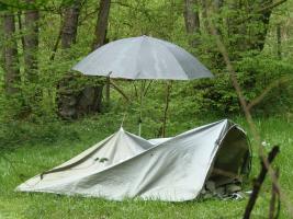 Regenschutz fürs Zelt