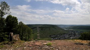 b50 neu - Wunden in der Landschaft