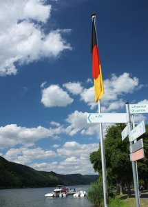 Am Moselufer in Bullay