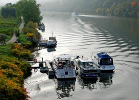 Boote am Morgen