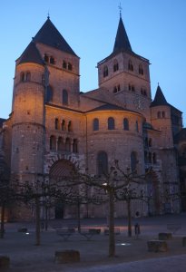 Dom zu Trier am MOrgen