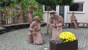 Skulpturengruppe in Reil