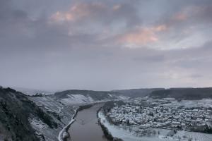 Winterausblick auf Pünderich